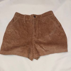 Ultra high rise ‘3 corduroy shorts. Brand new!